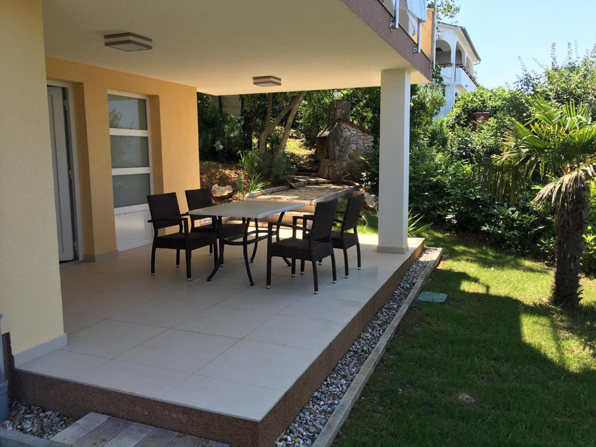 Villa Rudy Holiday Home Njivice Buitenkant foto